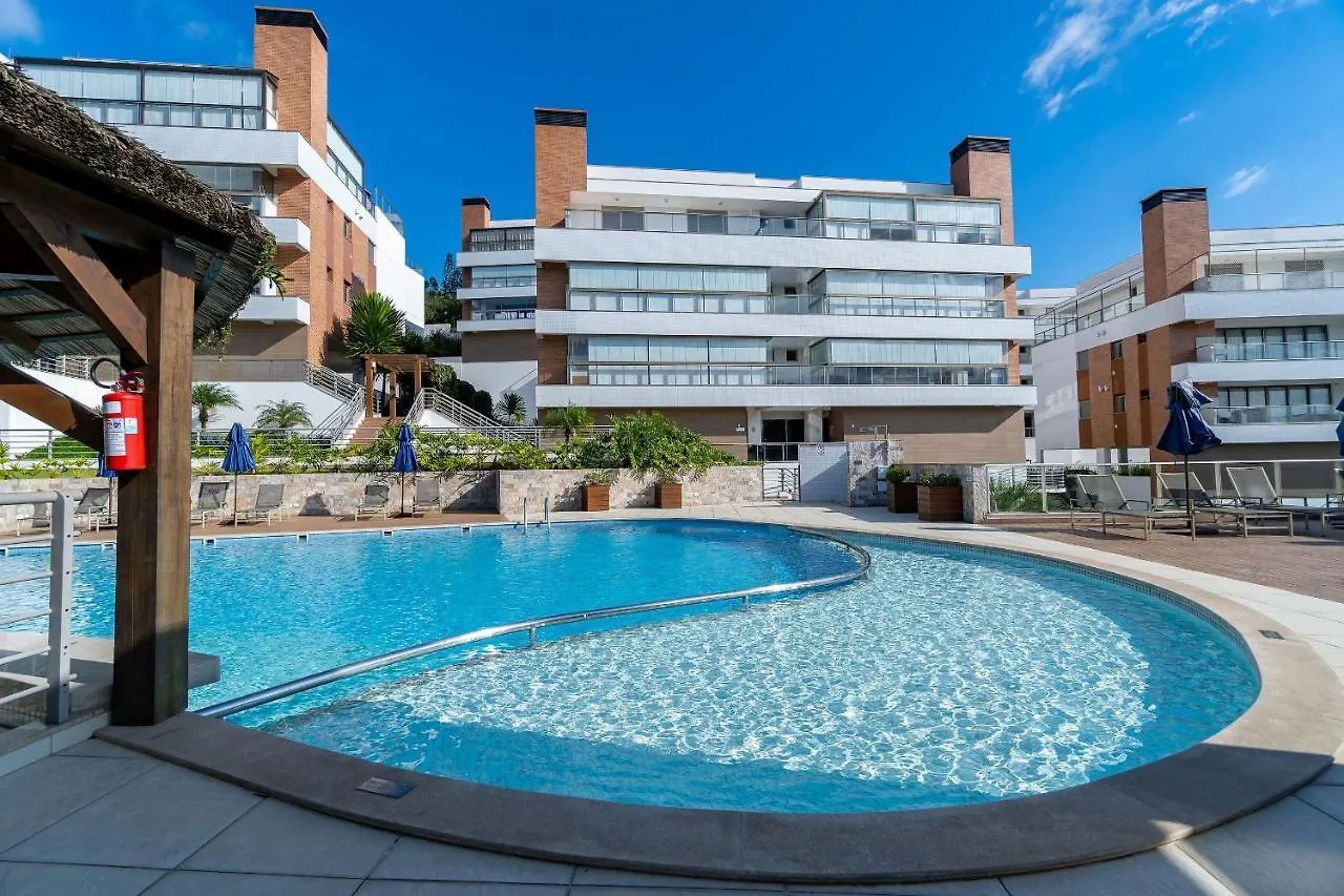 Apartamento Com Vista Mar Em Condominio De Luxo Bombinhas 0*,  Brazil